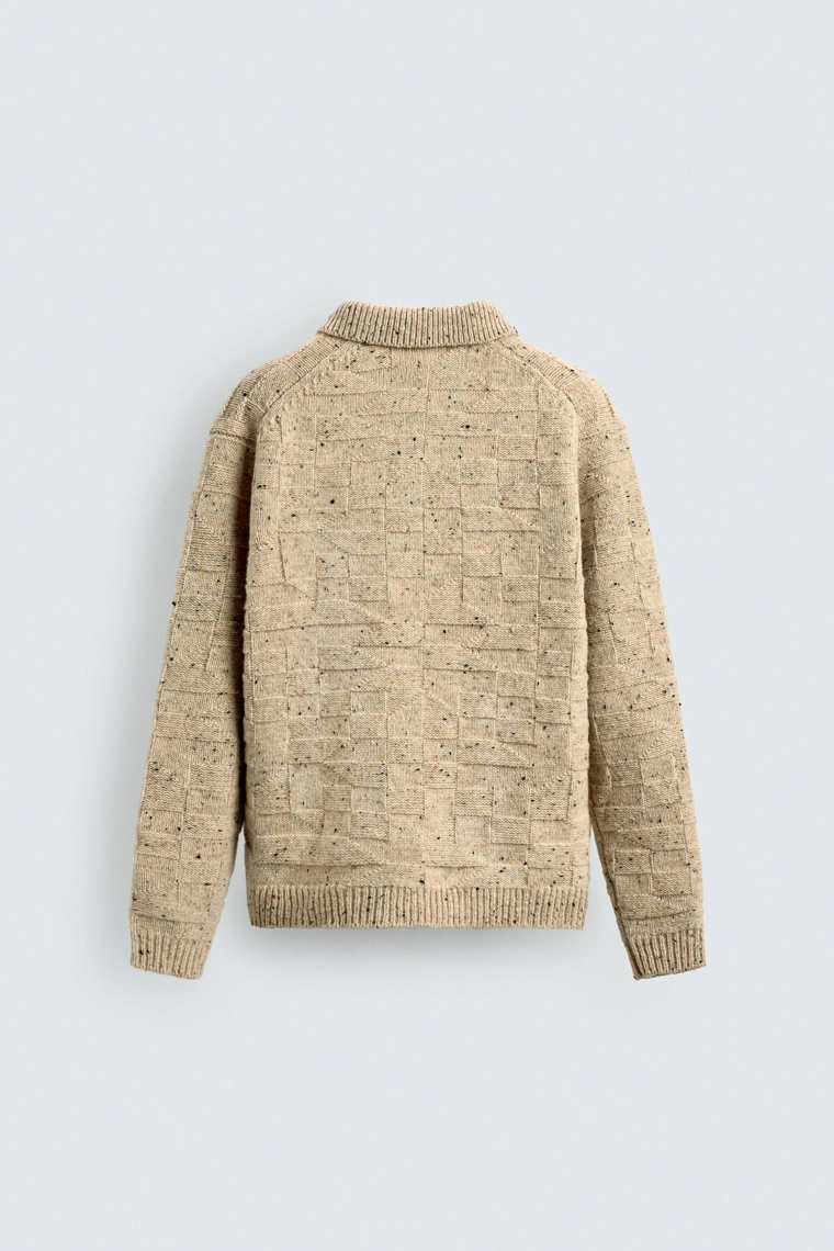 Поло из 100% шерсти с воротником и пуговицами