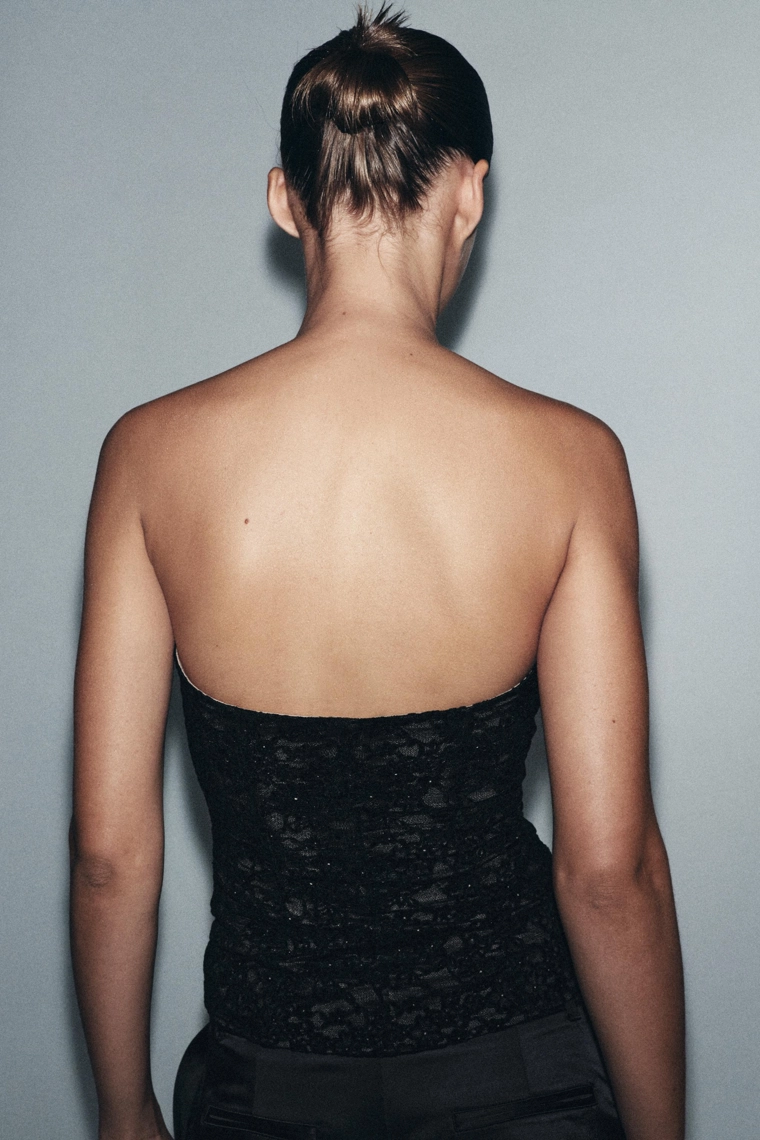 Бархатный кружевной корсет