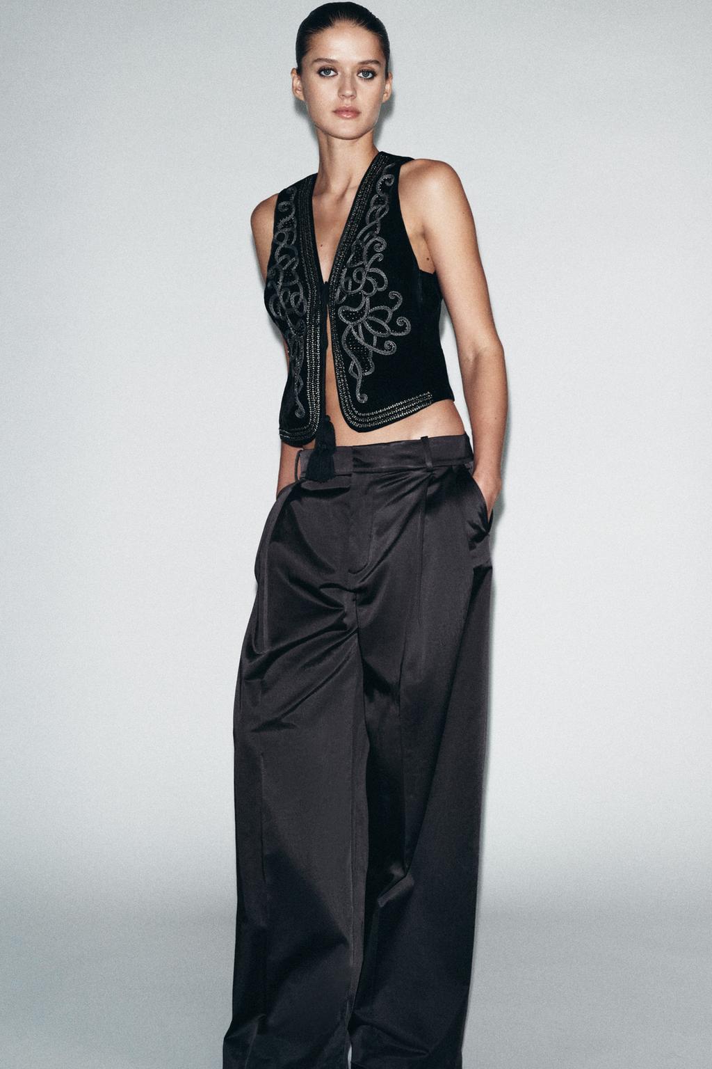 БАРХАТНЫЙ ЖИЛЕТ С ВЫШИВКОЙ — ZW COLLECTION