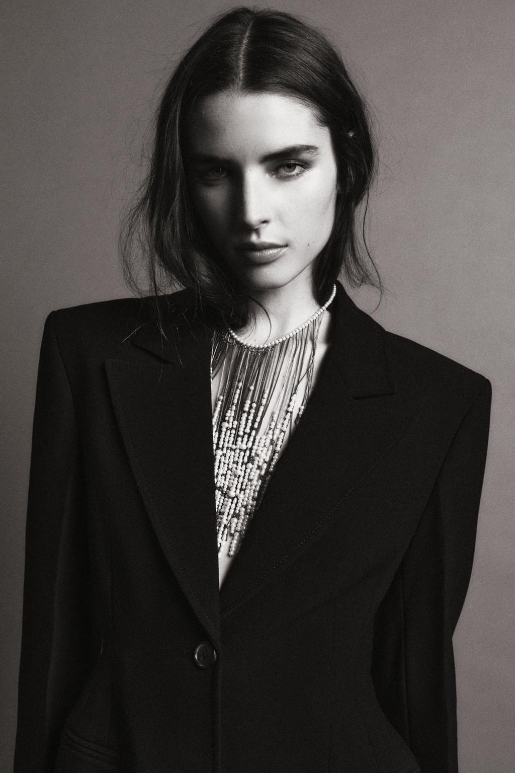 КАСКАДНОЕ ОЖЕРЕЛЬЕ С ИСКУССТВЕННЫМ ЖЕМЧУГОМ