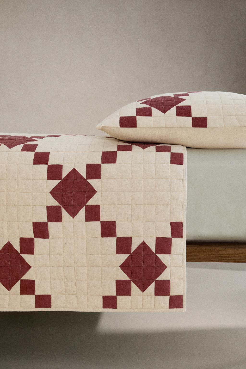 Стёганный рождественский плед с лоскутным дизайном