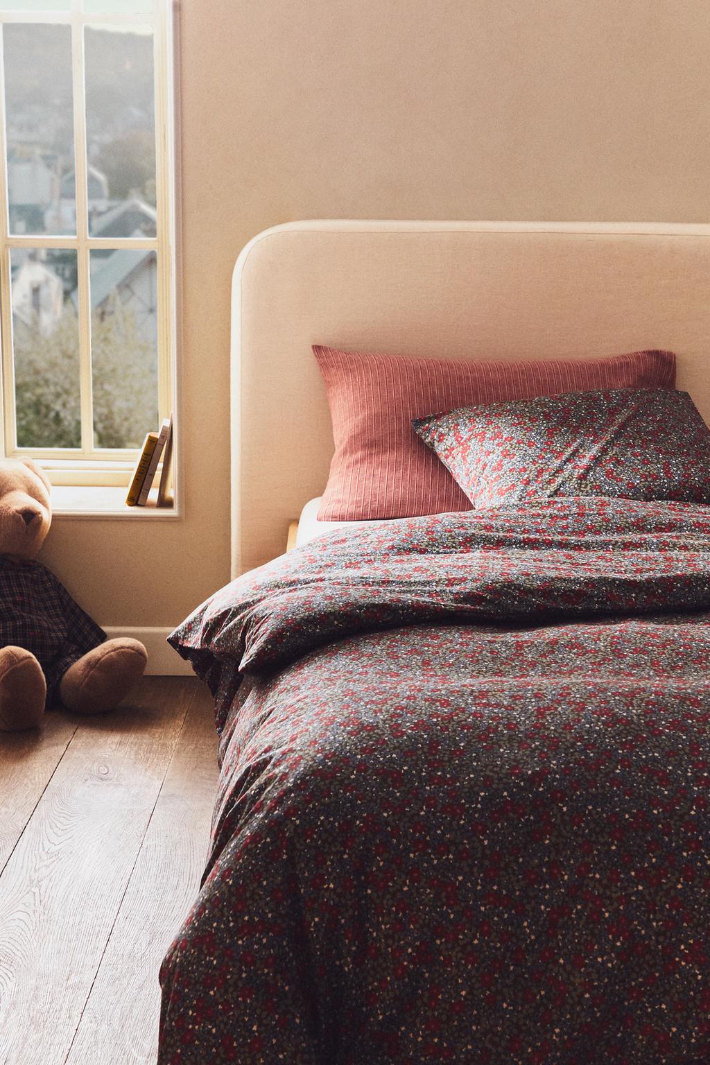 Детское рождественское одеяло с цветочным узором