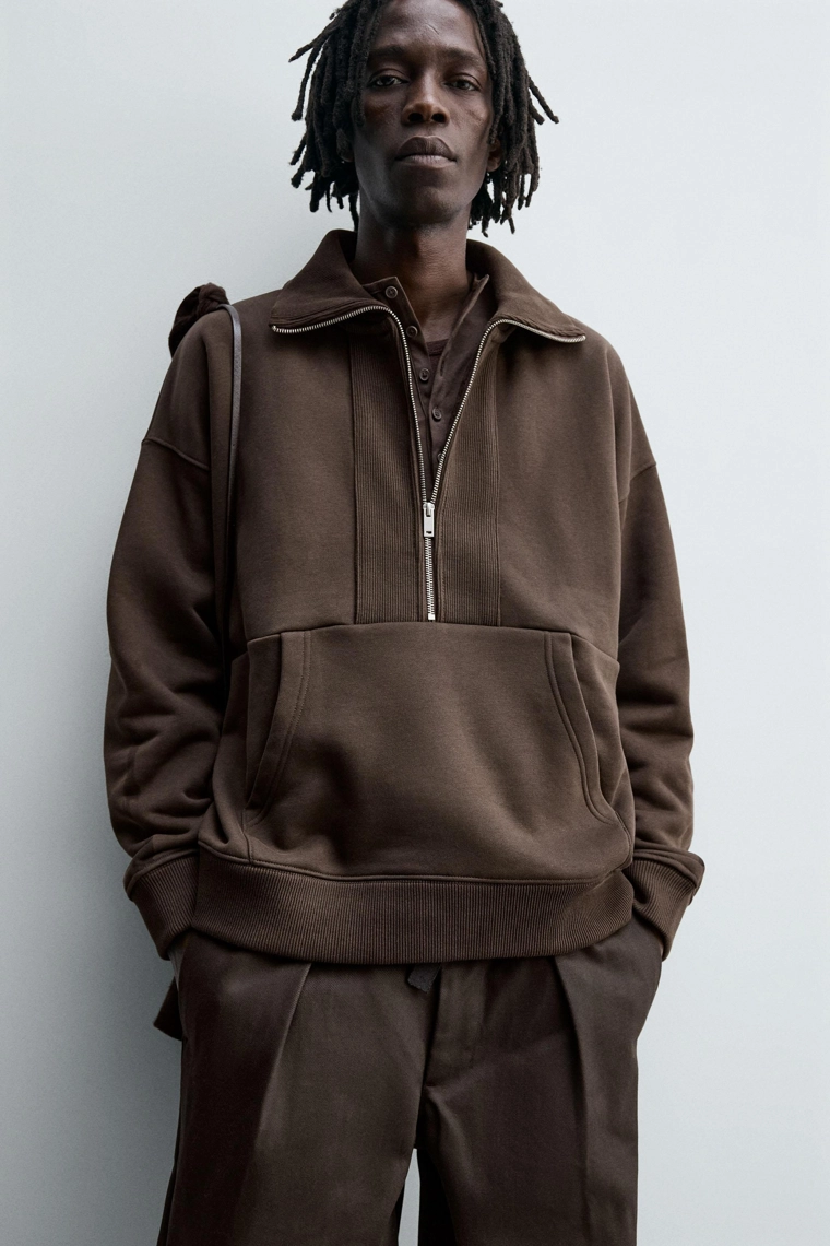 Свитшот с молнией на четверть и ребристыми манжетами