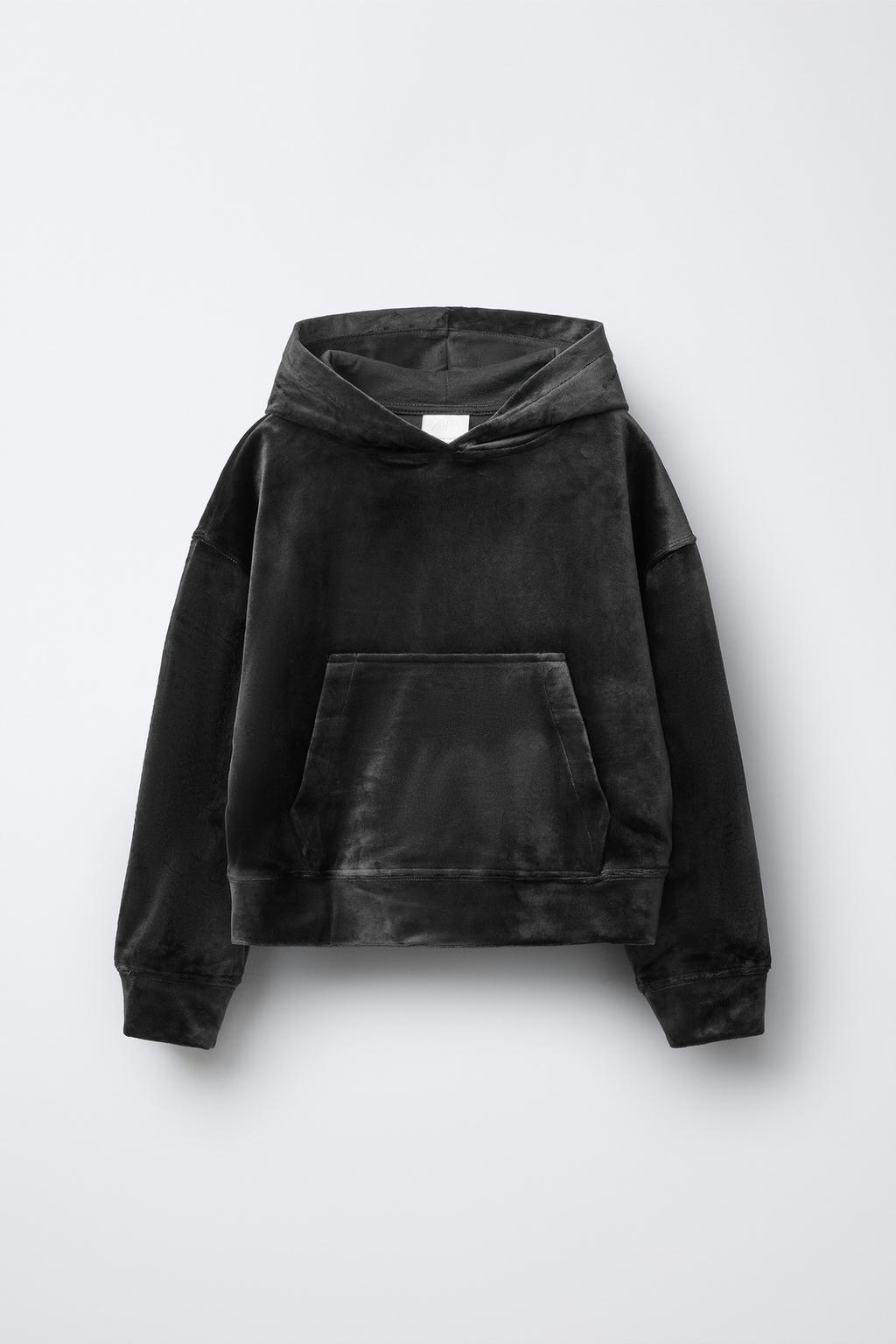 Костюм с капюшоном и широкими брюками из вельвета