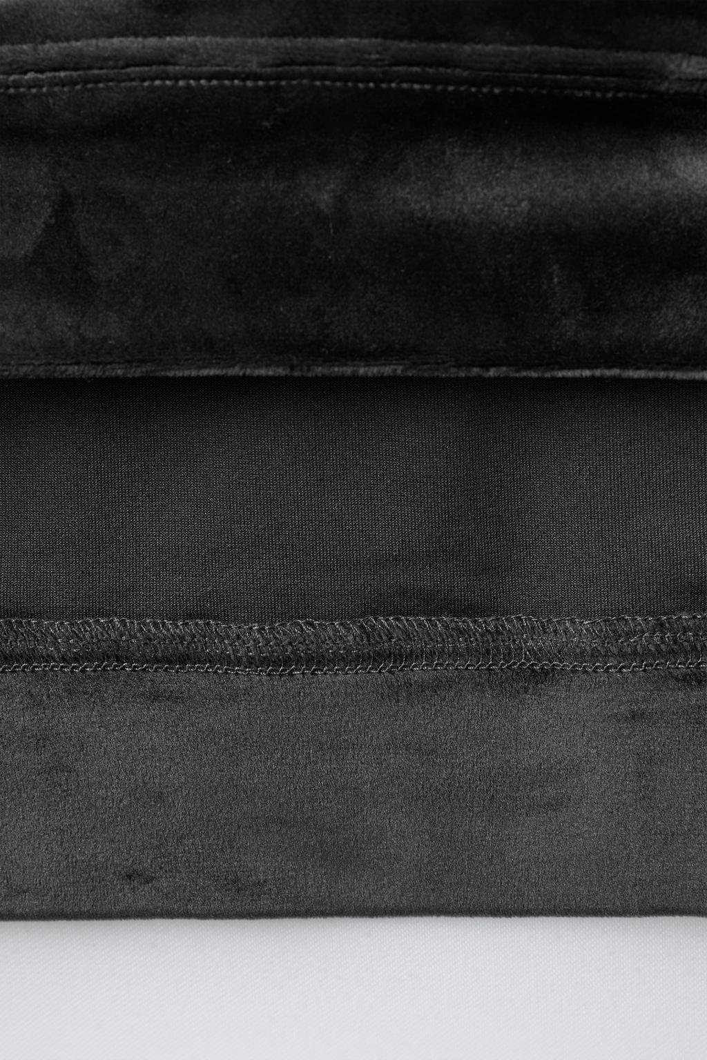 Костюм с капюшоном и широкими брюками из вельвета