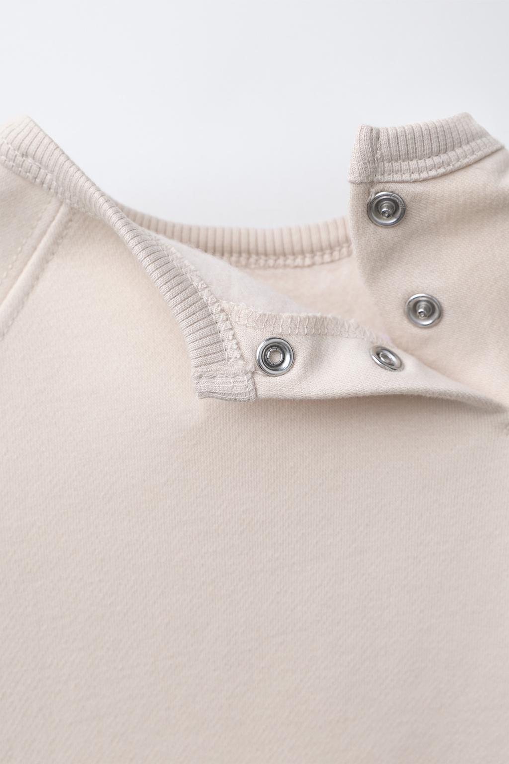 КОМБИНЕЗОН ИЗ ФЛИСА С ВЫШИВКОЙ «МЕДВЕДЬ»