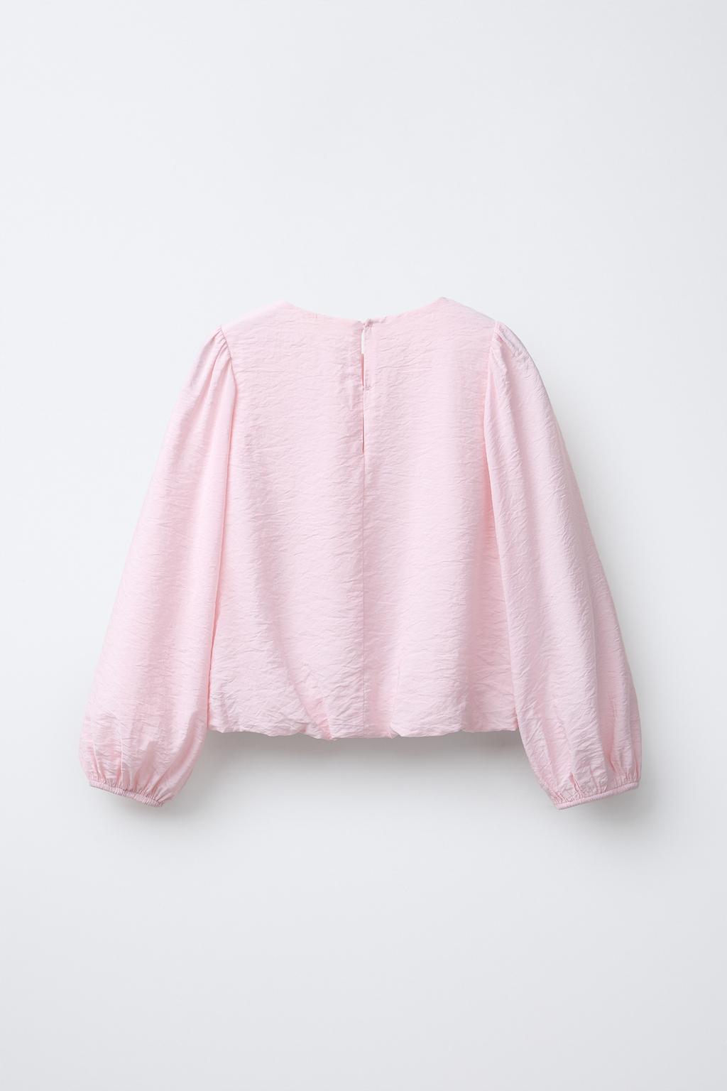 АТЛАСНАЯ БЛУЗКА С ЖЕМЧУГОМ