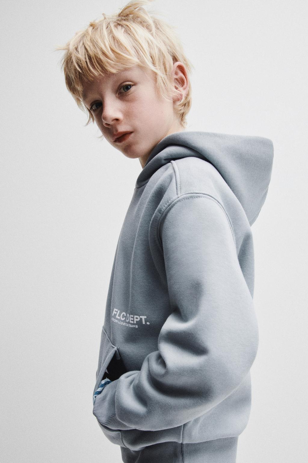 БАЗОВОЕ ХУДИ С КАПЮШОНОМ