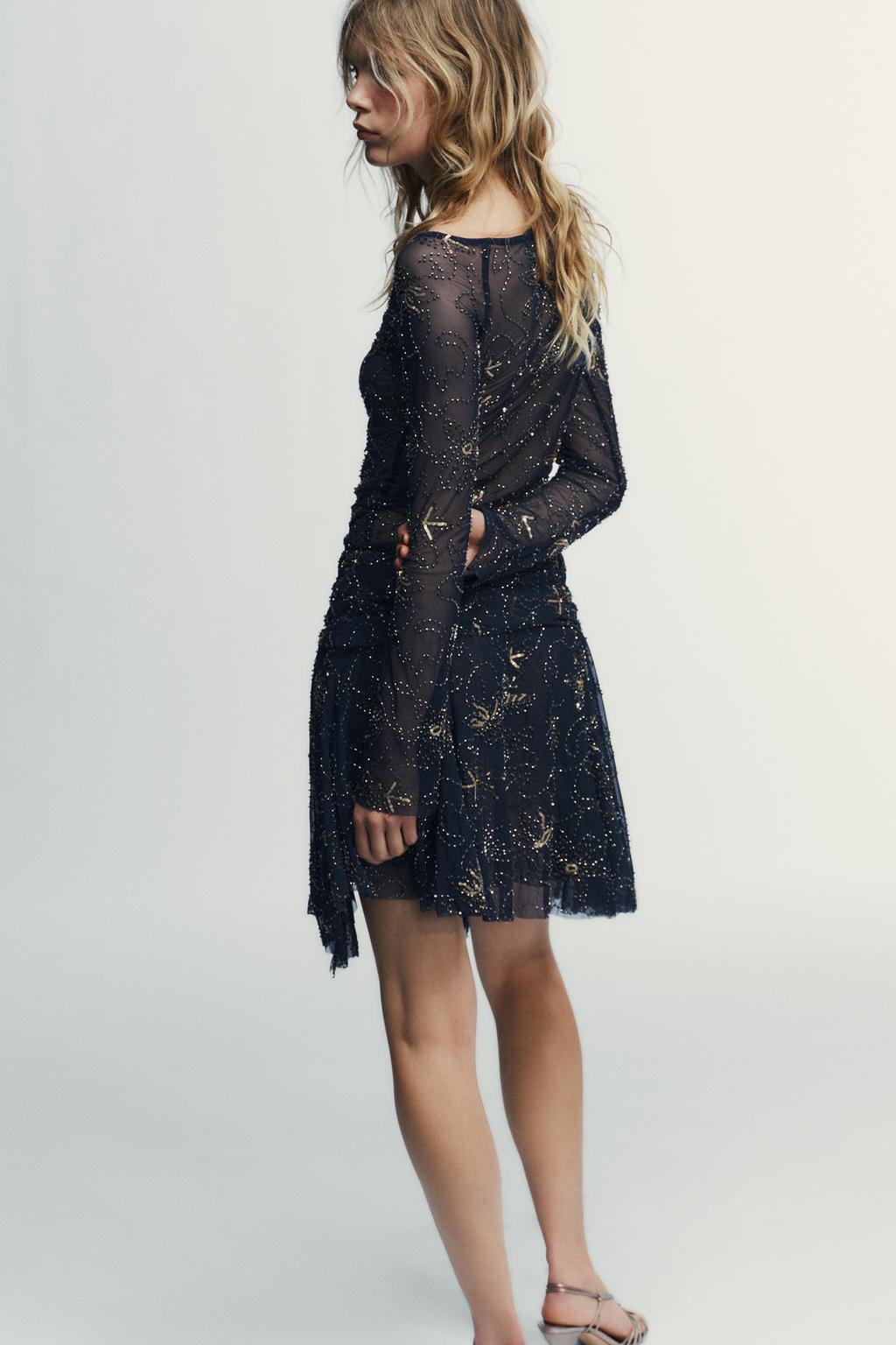 ЮБКА С ВЫШИВКОЙ И БИСЕРОМ