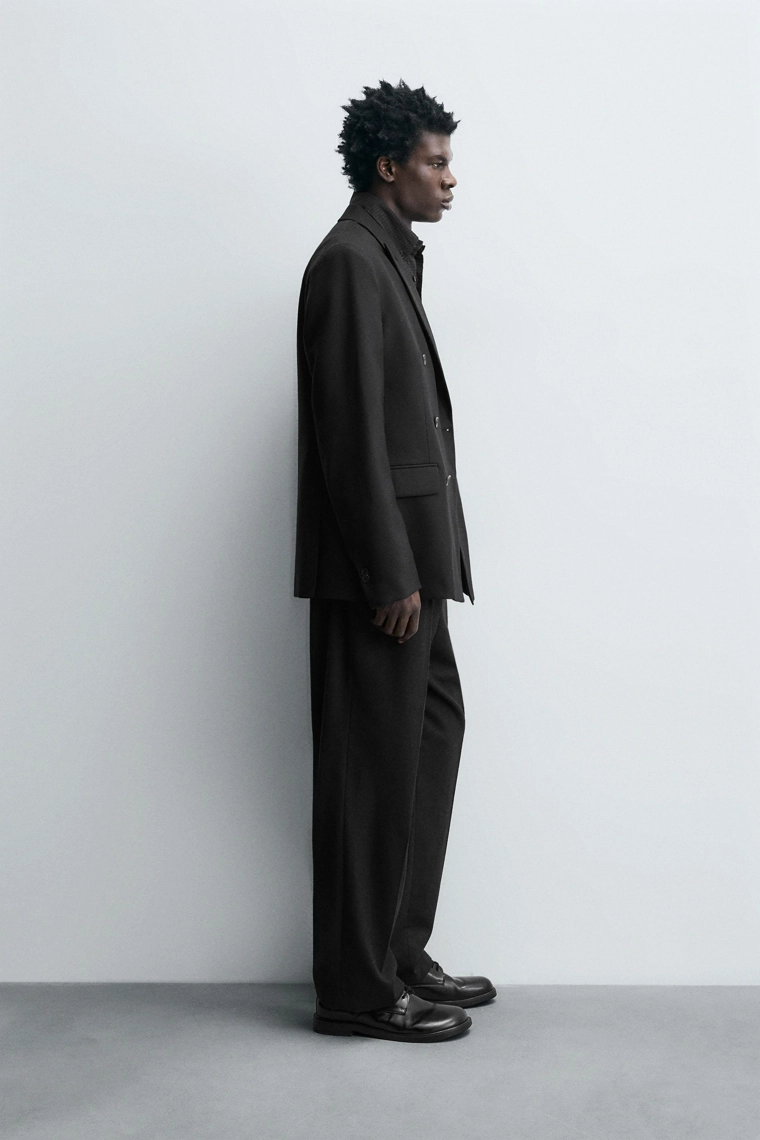 Приталенный пиджак limited edition из шерстяной смеси с двубортной застежкой