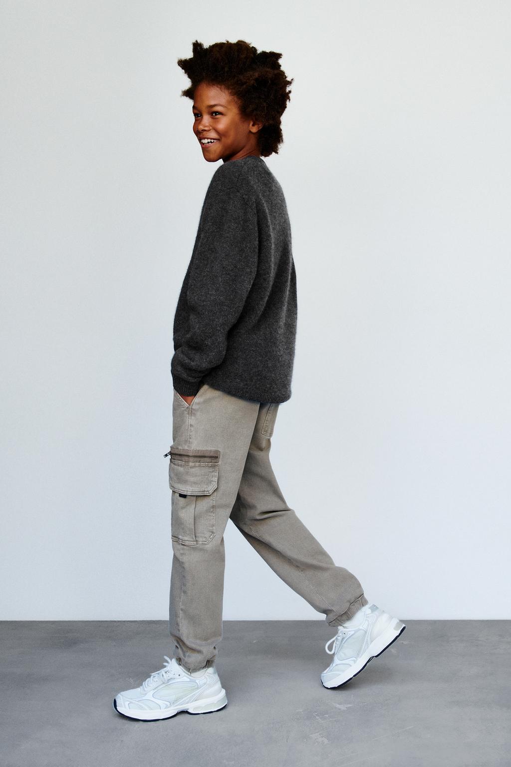 ЭЛАСТИЧНЫЕ БРЮКИ-ДЖОГГЕРЫ С КАРМАНАМИ