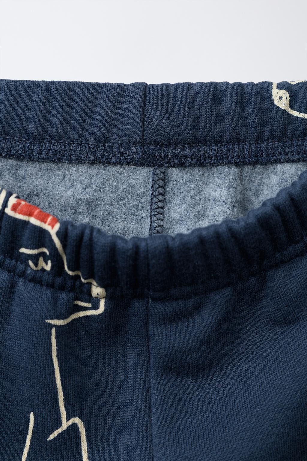 КОМПЛЕКТ ДЛЯ ДЖОГГИНГА С ВОЛКАМИ