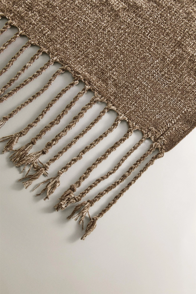 Плед из шениля