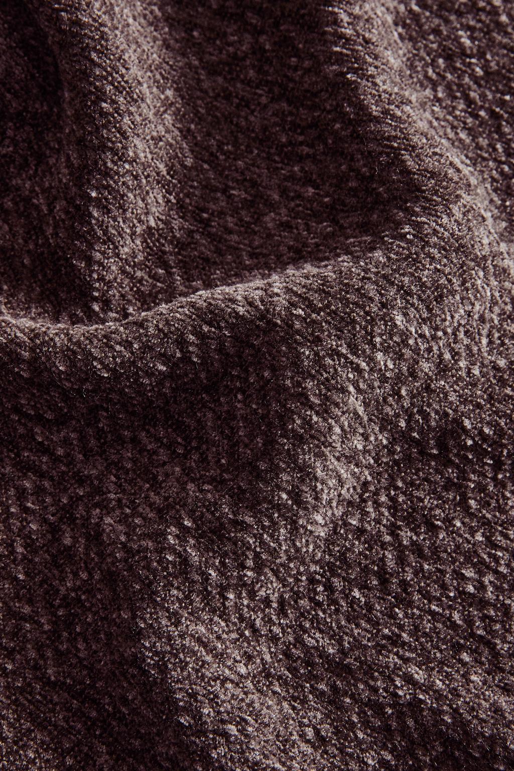 Плед из шениля с бахромой