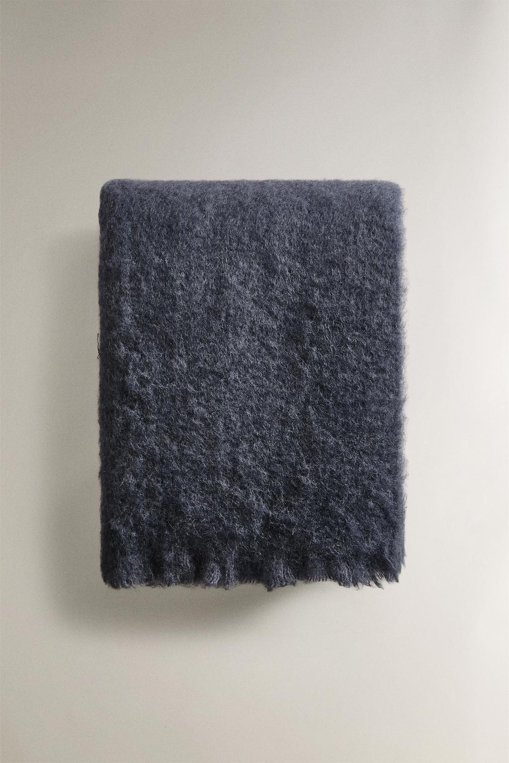 Плед из шерсти