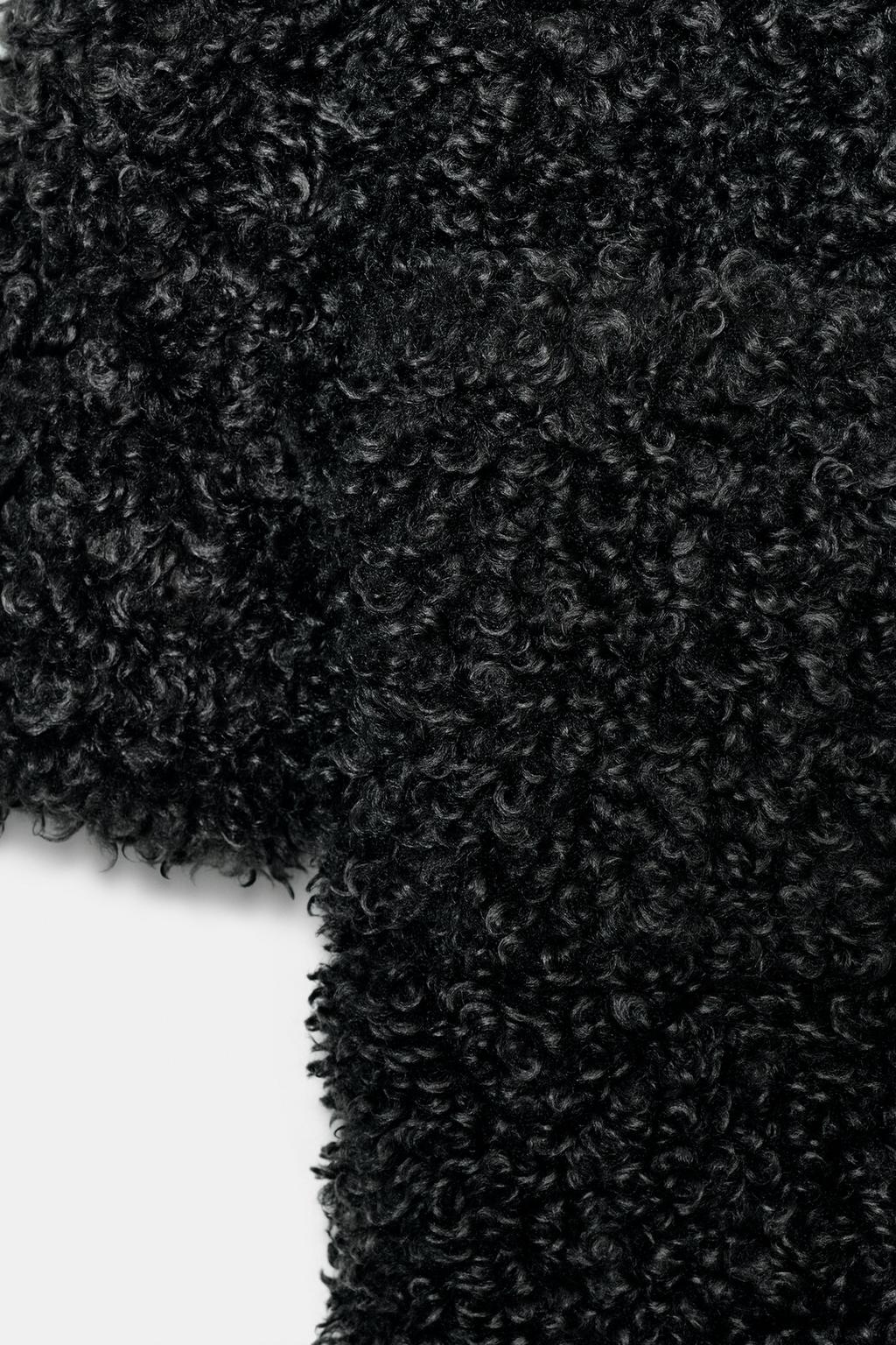 ДЛИННОЕ ПАЛЬТО ИЗ ИСКУССТВЕННОЙ ОВЧИНЫ — ZW COLLECTION