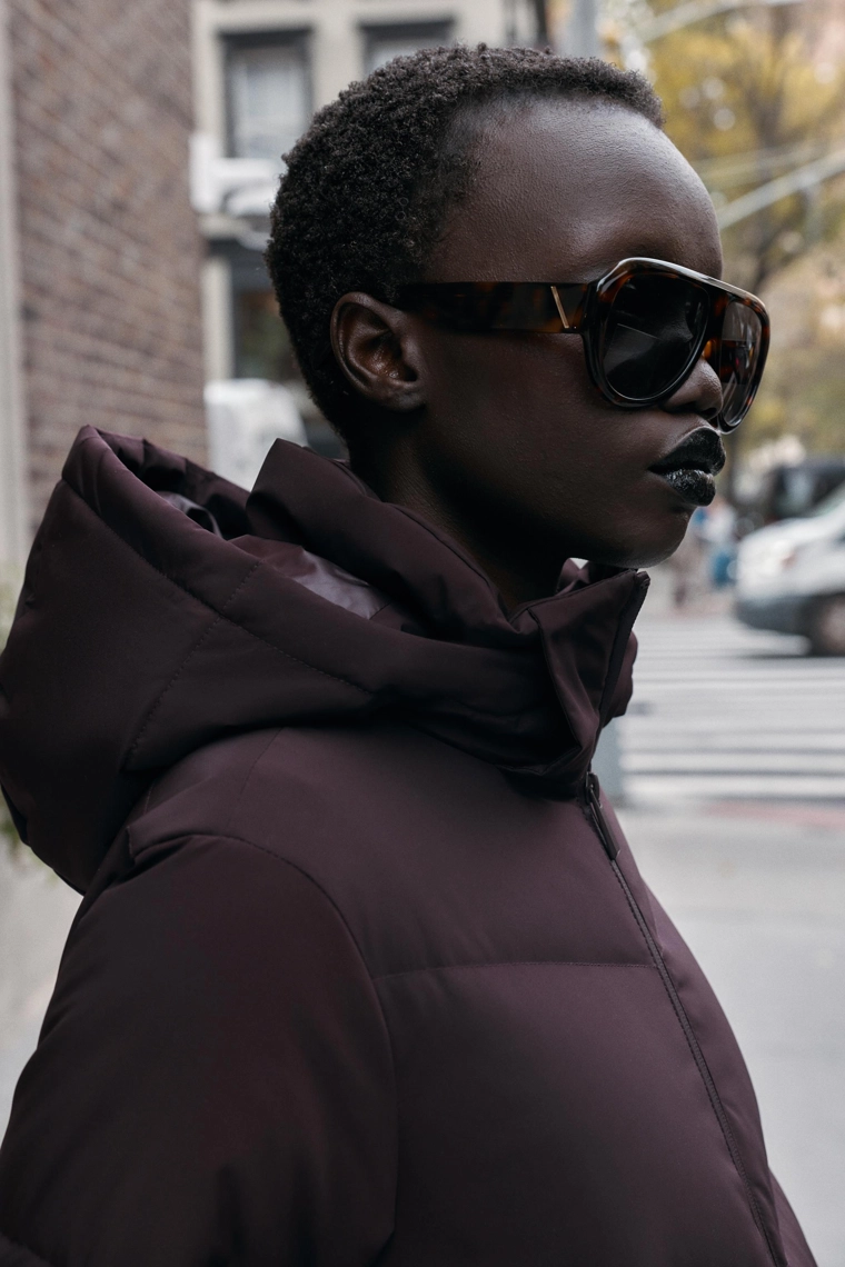 Длинный пуховик с водоотталкивающей и ветрозащитной отделкой