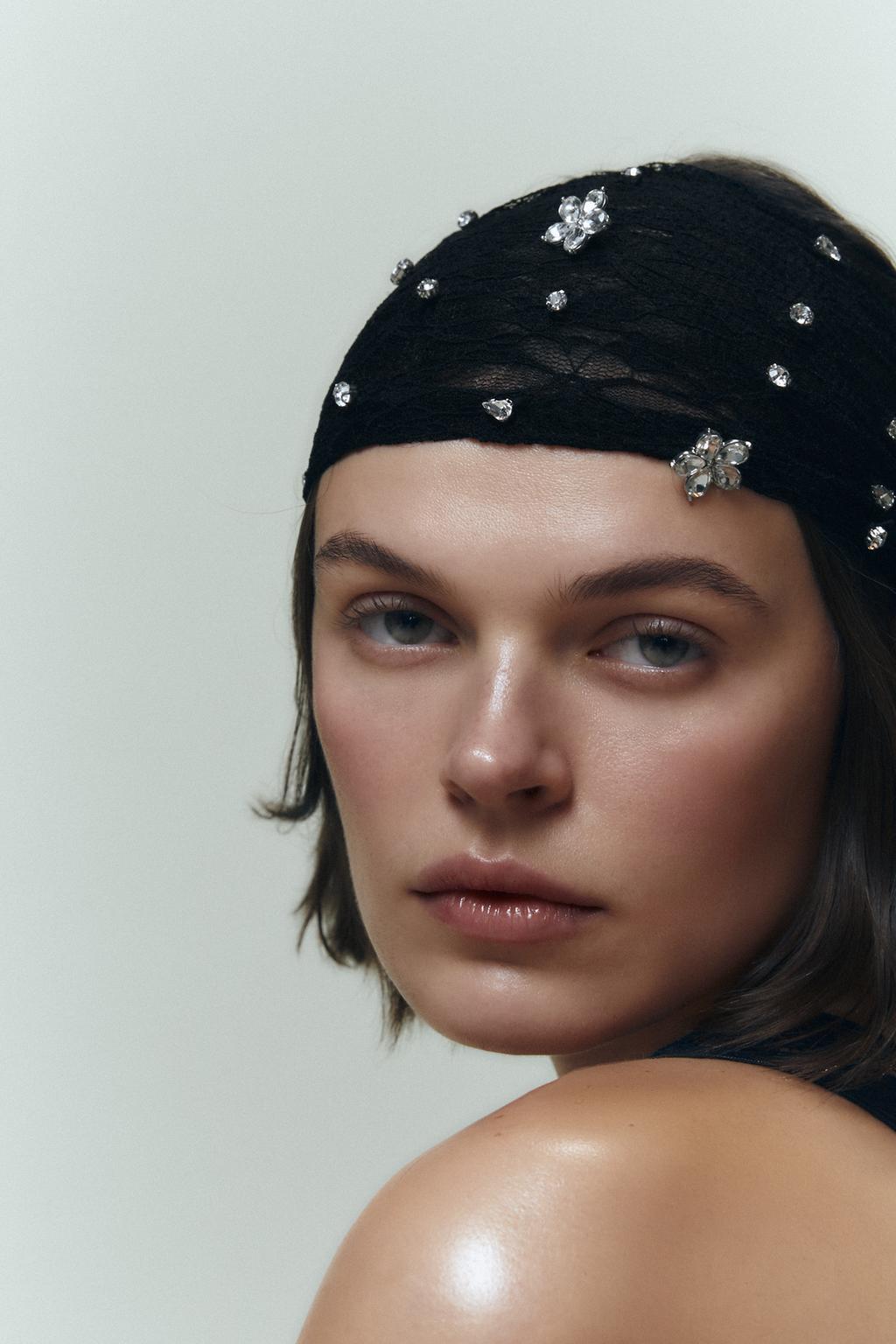 КРУЖЕВНОЙ ОБОДОК СО СТРАЗАМИ