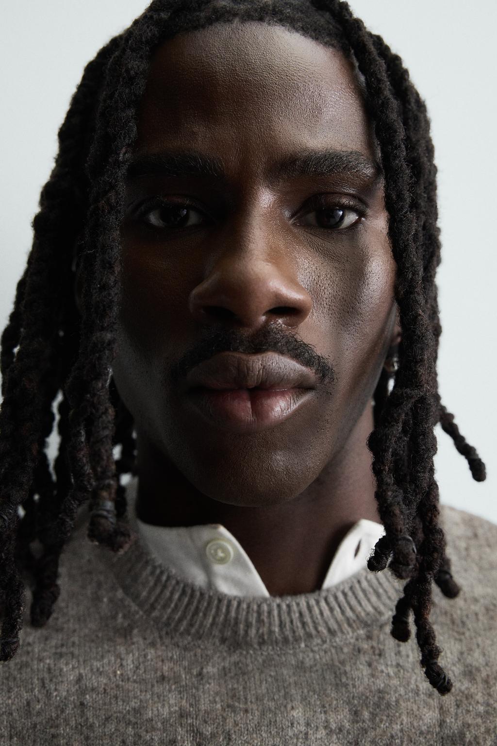 СВИТЕР С ПРИНТОМ BRUSHED