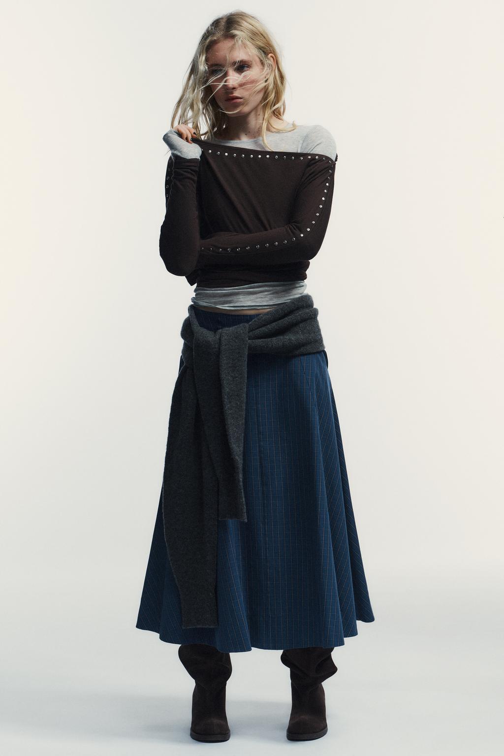 ШАРФ С ИМИТАЦИЕЙ РУКАВОВ