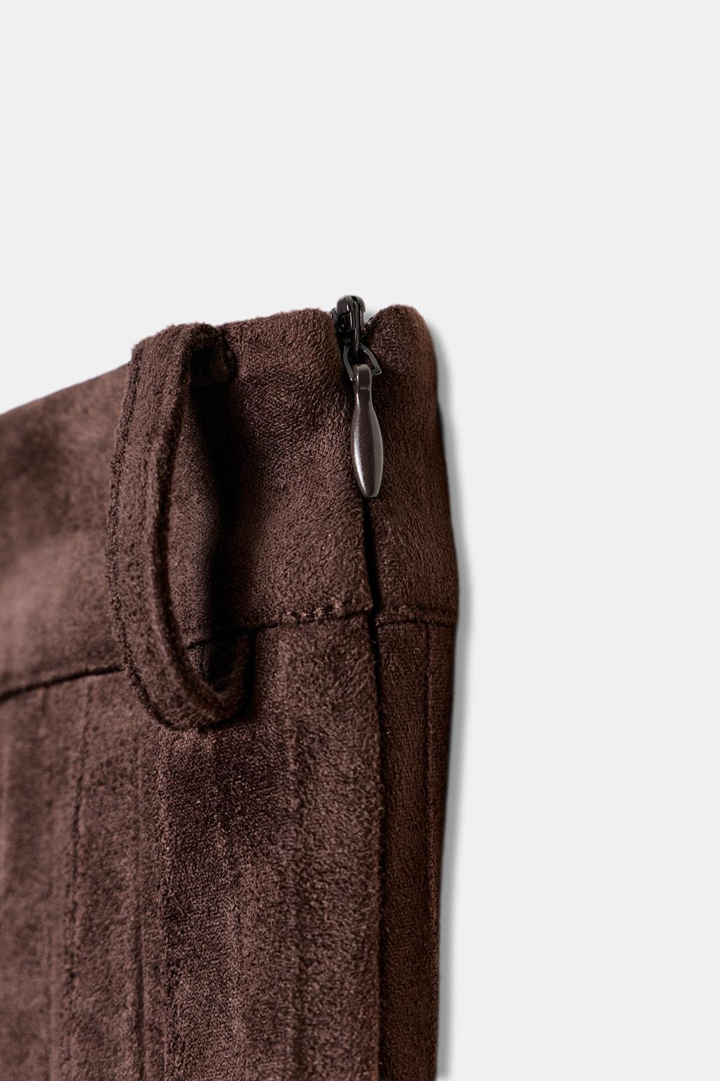 ПЛИССИРОВАННАЯ ЮБКА МИДИ ИЗ ИСКУССТВЕННОЙ ЗАМШИ С РЕМНЕМ