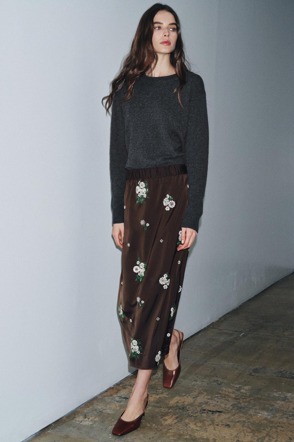 Юбка-миди с вышивкой из паеток из коллекции zw limited edition