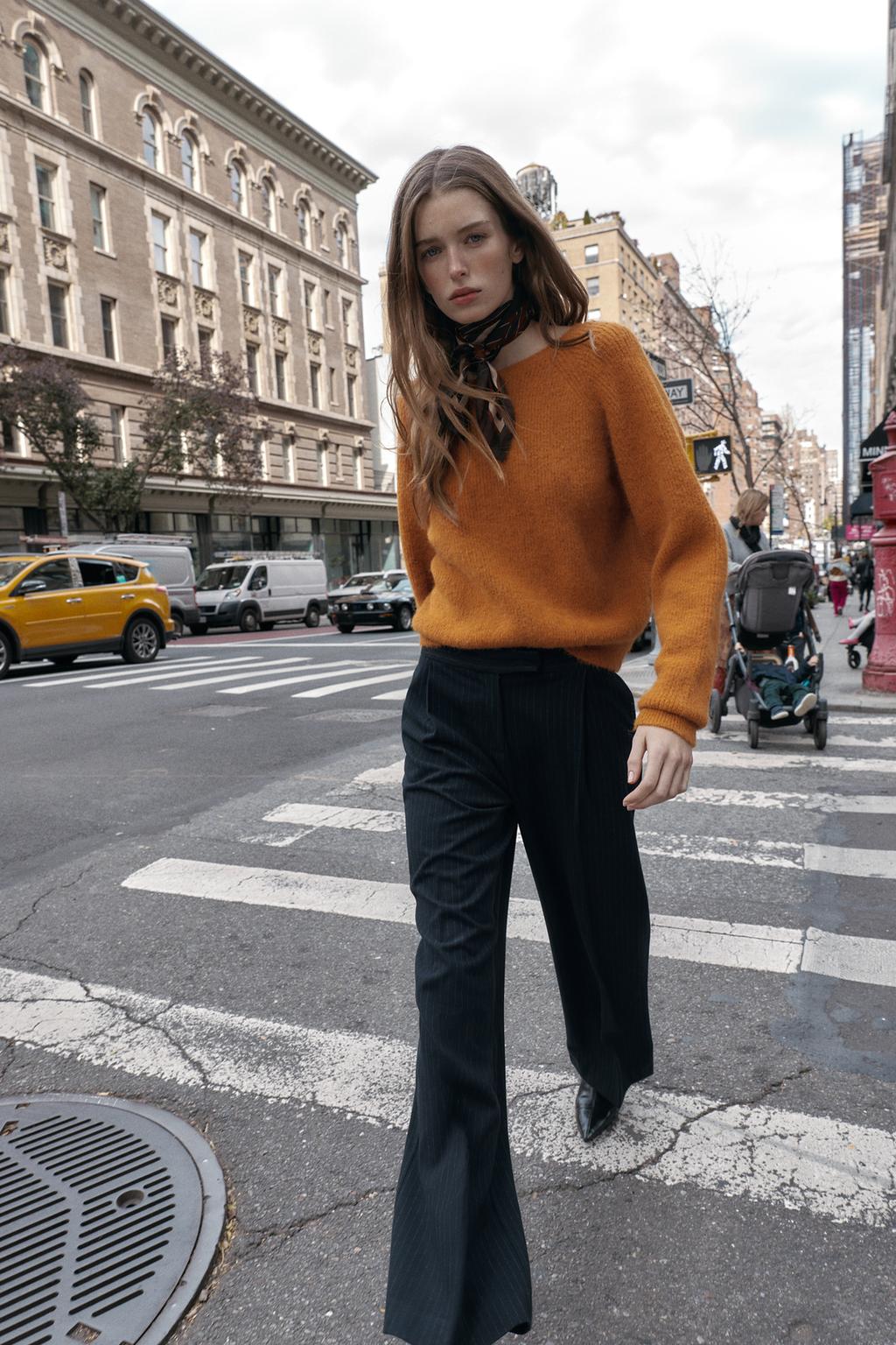 ШИРОКИЕ БРЮКИ С ВЫСОКОЙ ПОСАДКОЙ