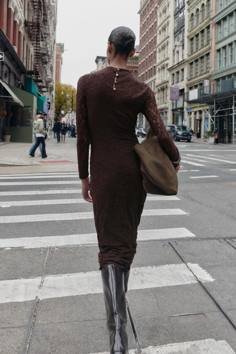 Платье миди с драпировкой