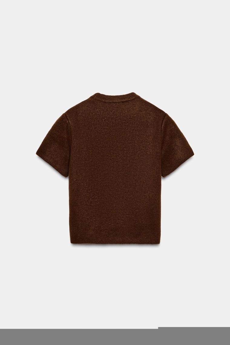 Джемпер с бисером и короткими рукавами