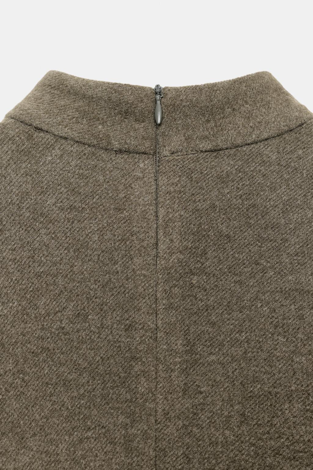 ПЛАТЬЕ ИЗ МЯГКОЙ ТКАНИ С РЕМНЕМ