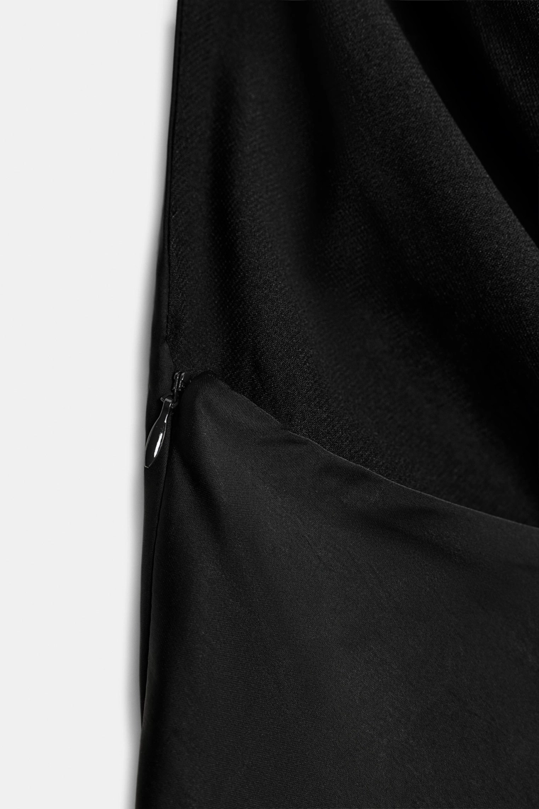 Топ из атласа с шаликом и бисером