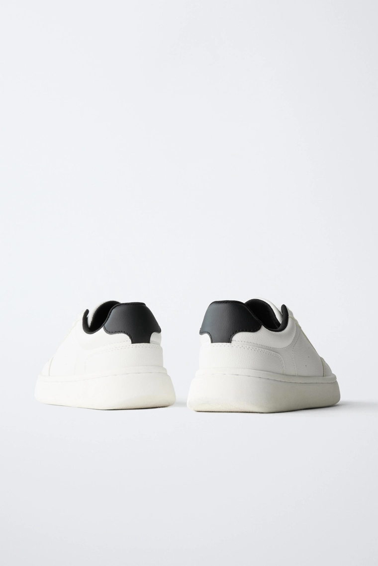 КЕДЫ НА УТОЛЩЕННОЙ ПОДОШВЕ