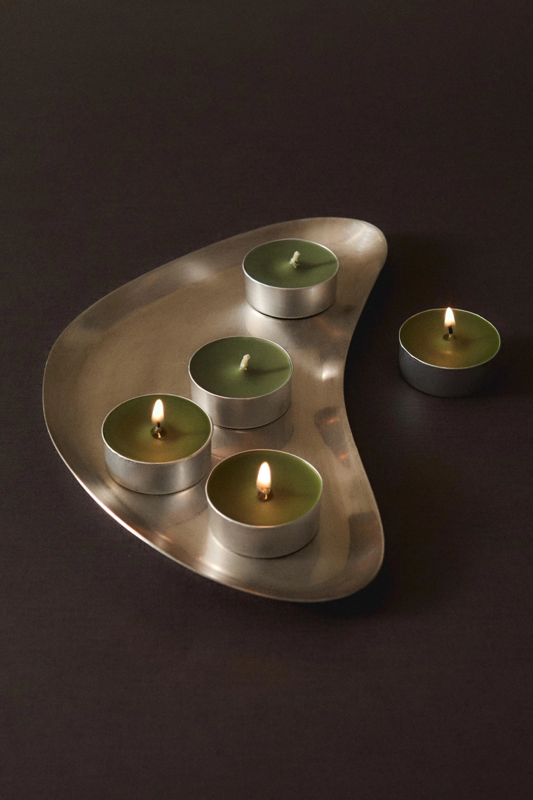 Пачка ароматизированных чайных свечек с ароматом базилика (упаковка из 8 штук)