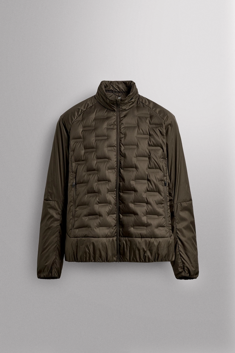 СТЕГАНАЯ КУРТКА С НАПОЛНИТЕЛЕМ ИЗ ПУХА ДЛЯ БЕГА