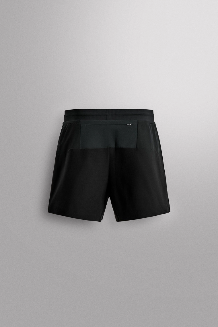 КОРОТКИЕ СПОРТИВНЫЕ ШОРТЫ С ЦВЕТНЫМИ БЛОКАМИ