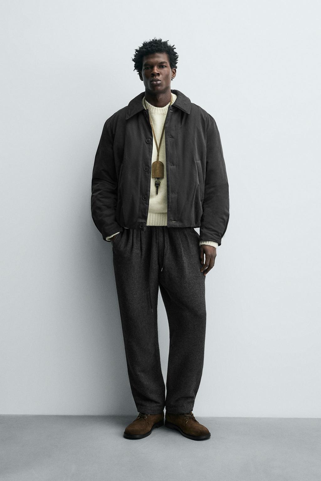 УКОРОЧЕННАЯ СТЕГАНАЯ КУРТКА