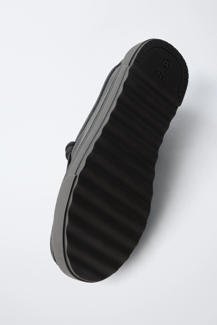 КОЖАНЫЕ ТУФЛИ С ОТОРОЧКОЙ