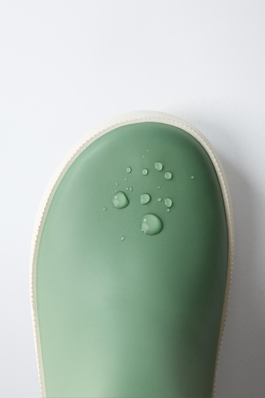 БОТИНКИ С ЭЛАСТИЧНЫМИ ВСТАВКАМИ