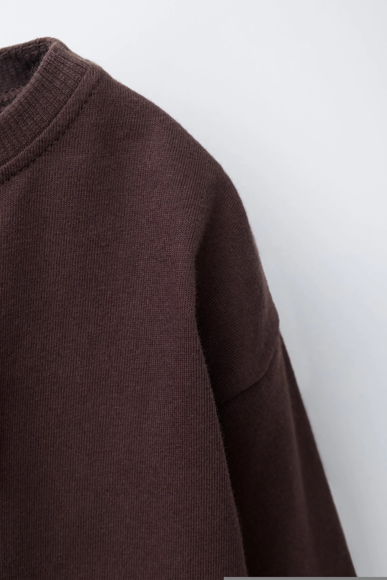 ФУТБОЛКА С ВЕЛЬВЕТОВОЙ НАШИВКОЙ MIFFY™ MERCIS BV ©