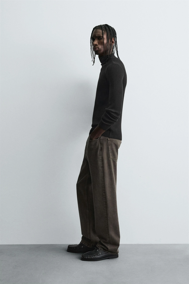 СВИТЕР В РУБЧИК С ВОРОТНИКОМ-СТОЙКОЙ