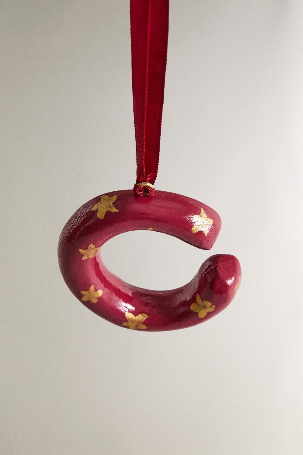 Рождественское украшение - буква с