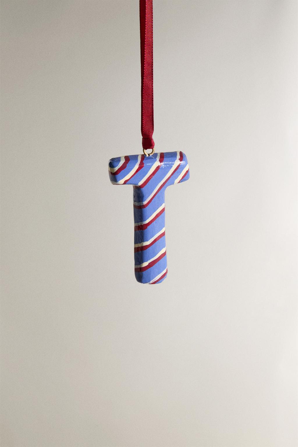 Рождественский украшение елочное в виде буквы т