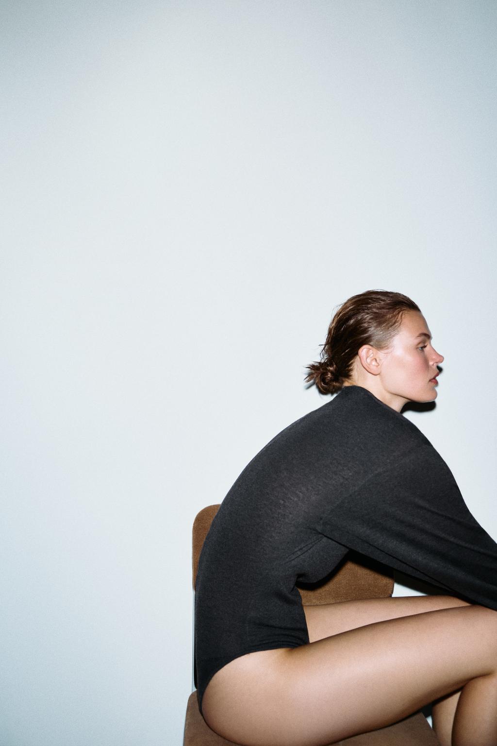 ТРИКОТАЖНОЕ БОДИ С ПЛЕЧАМИ