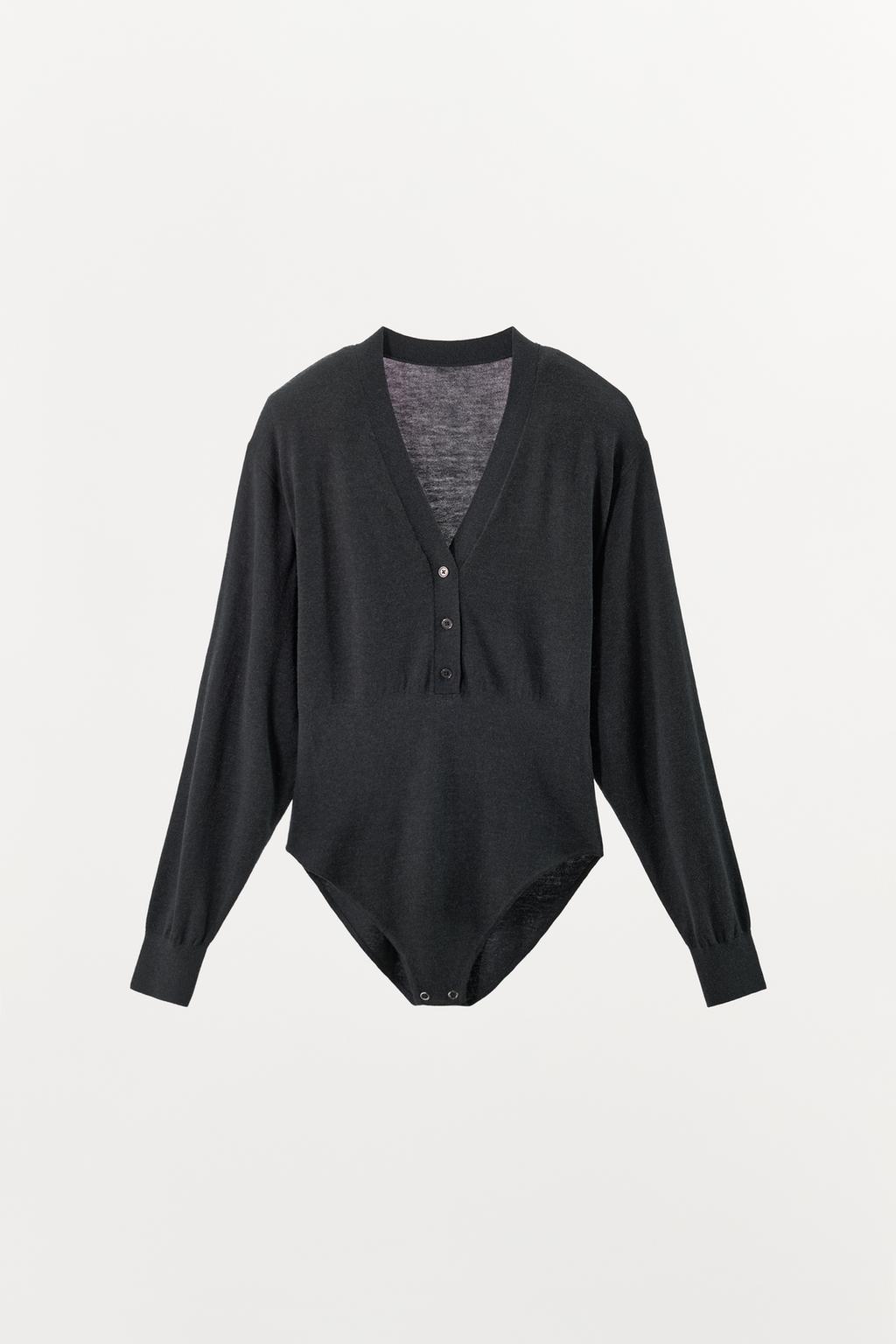 ТРИКОТАЖНОЕ БОДИ С ПЛЕЧАМИ