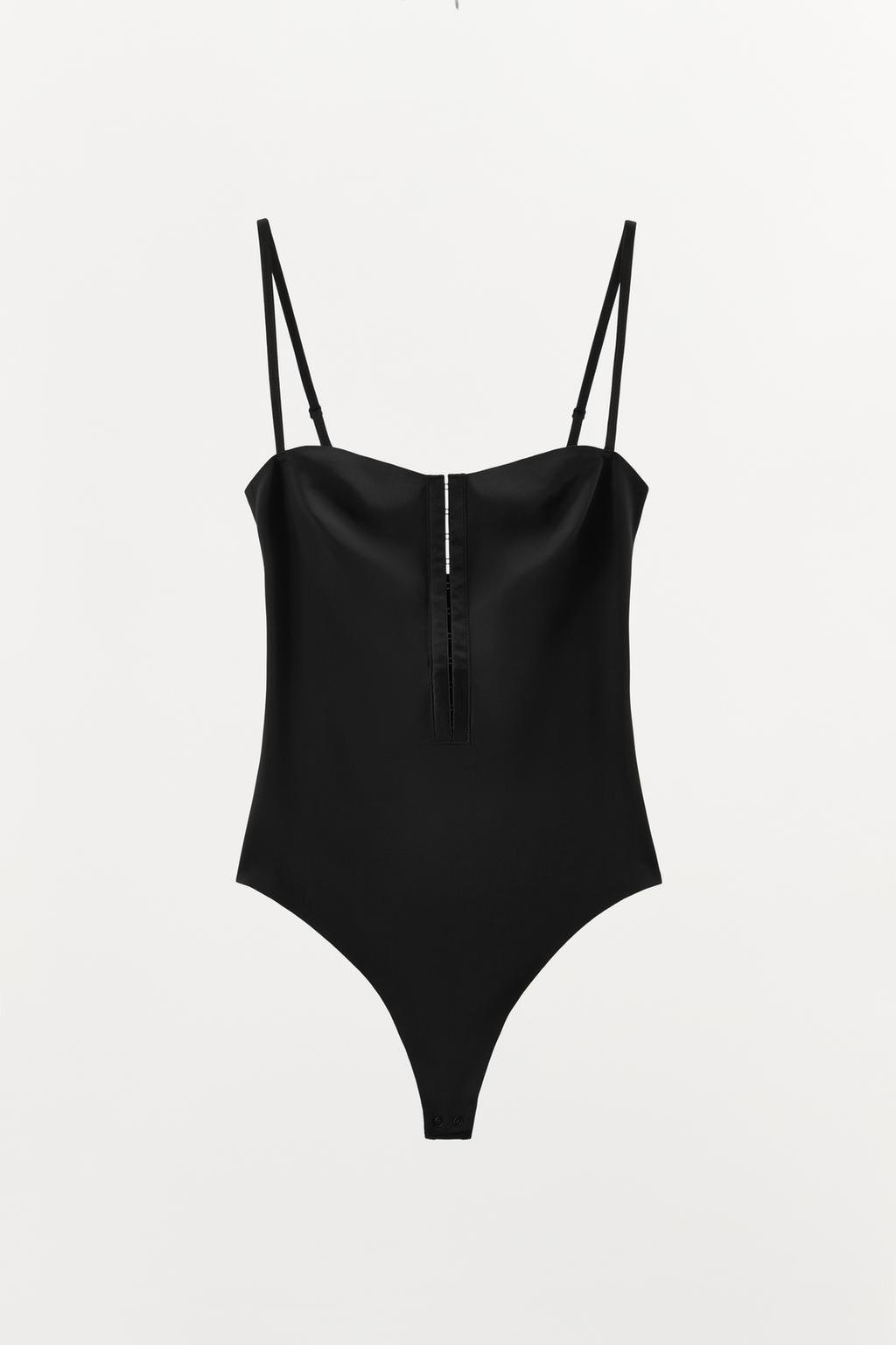 БОДИ ИЗ ПОЛИАМИДА С КРЮЧКАМИ