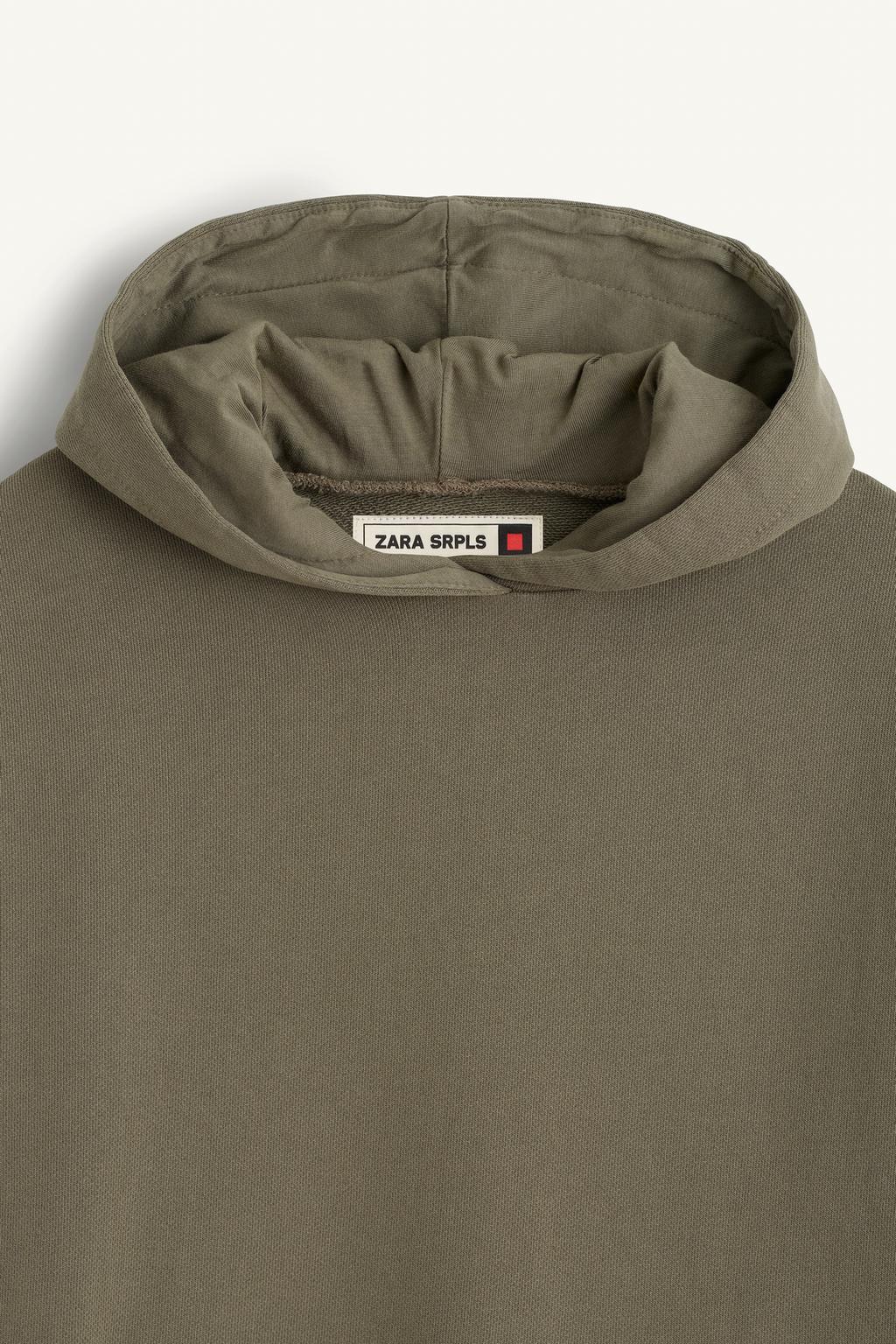 Платье с капюшоном 15