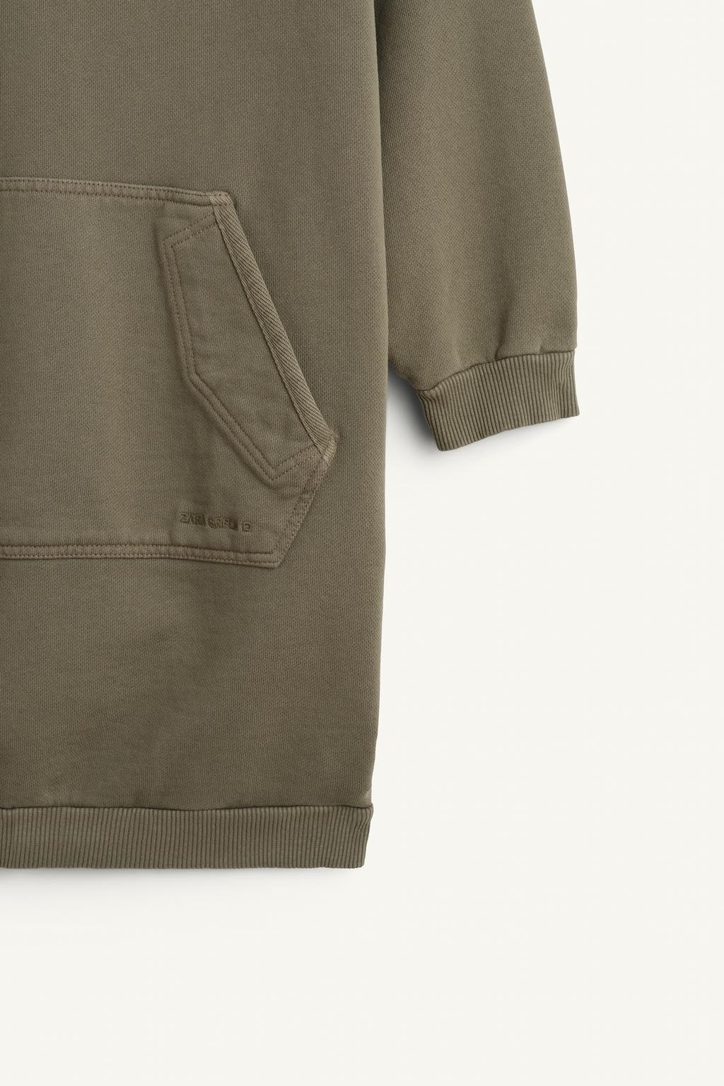 Платье с капюшоном 15