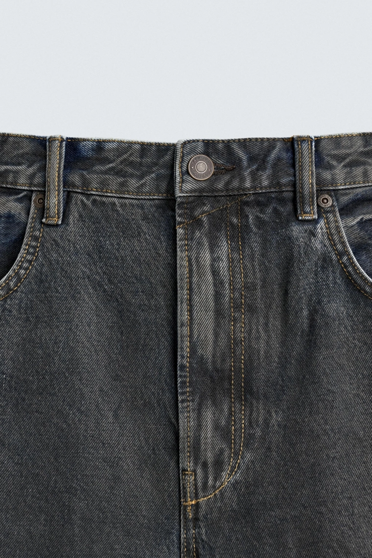 ДЖИНСЫ BAGGY FIT С ЭФФЕКТОМ ВОЩЕНИЯ