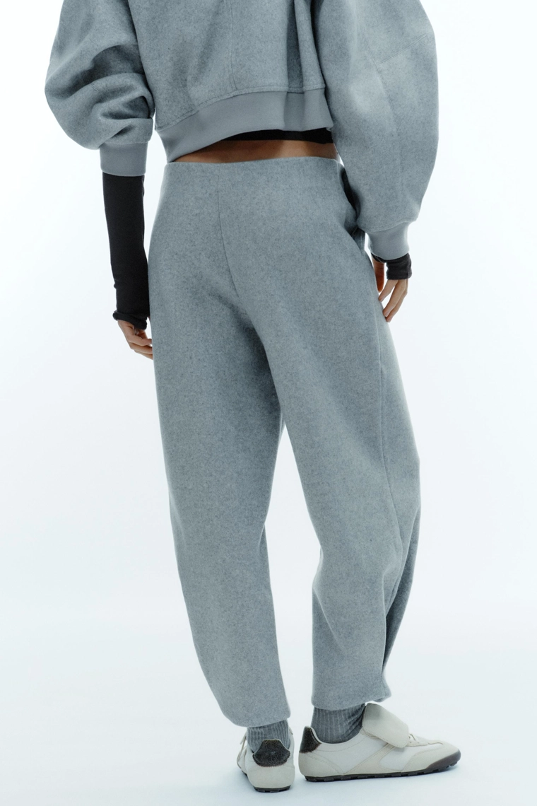 МЯГКИЕ БРЮКИ BALLOON С ЗАЩИПАМИ