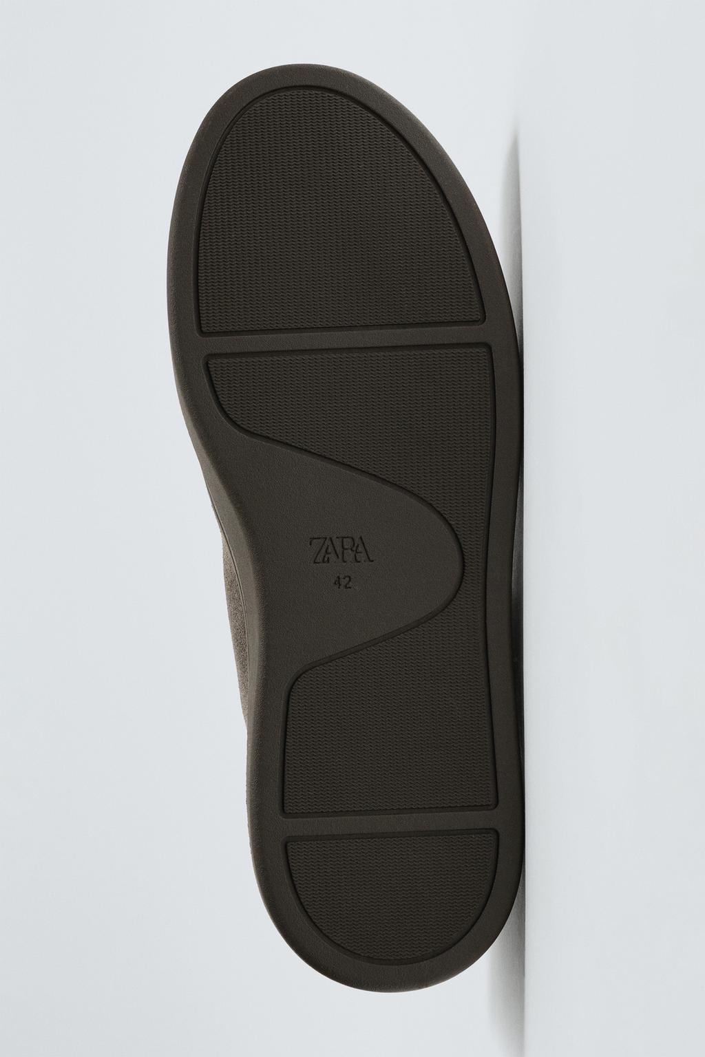 КОЖАНЫЕ ТУФЛИ С ПРОСТРОЧЕННЫМ НОСОМ